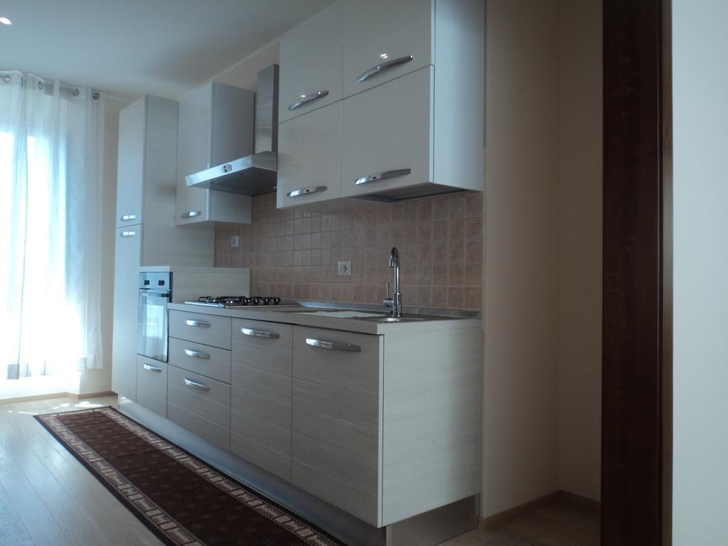 Casa Vacanze Gaia Asís Habitación foto